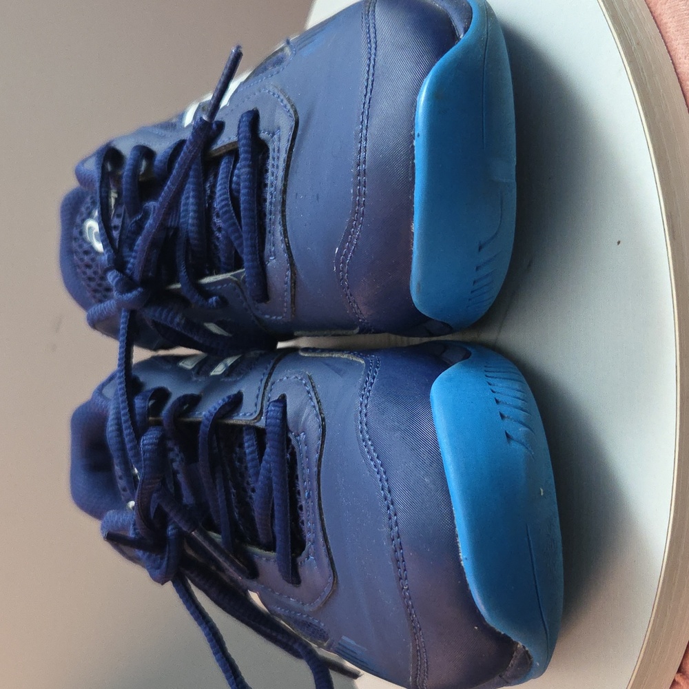 Asics Kids Gel Game Navy and Blue Sneakers size 4.5 - Picture 3 of 7